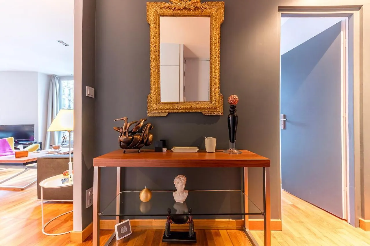 Typical Parisian Apartment 70 Sqm Francie